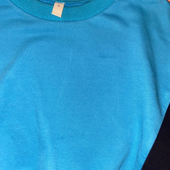 ❤️90s Cropped Colorblock Sweatshirt - Picture 5 of 5